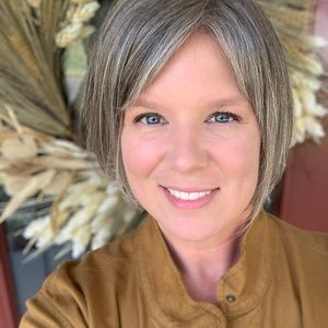 Meet your Posher, Mary beth